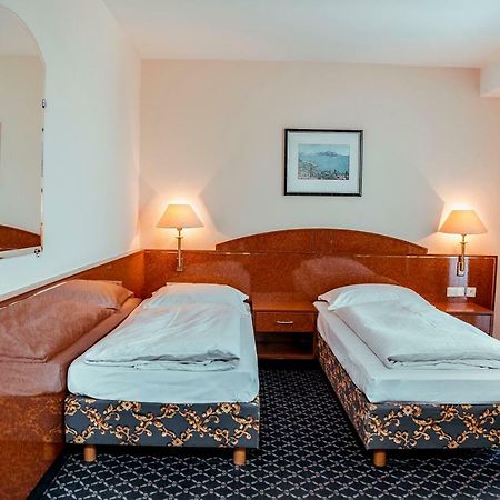 Shodlik Palace Tasken Kültér fotó