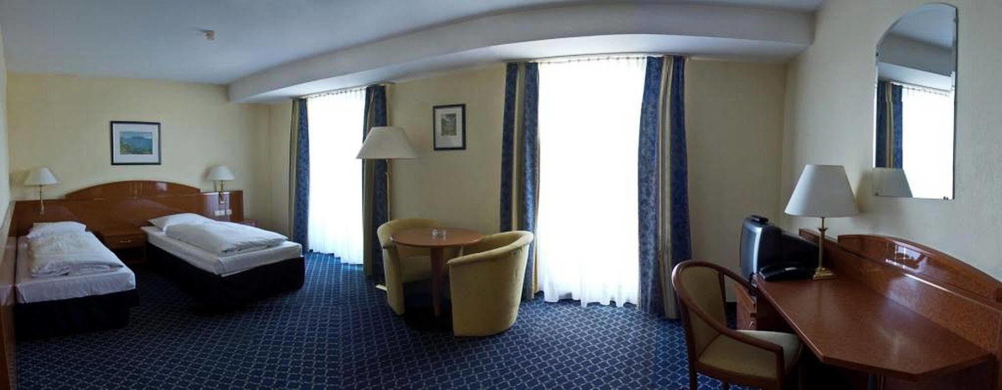 Shodlik Palace Tasken Kültér fotó