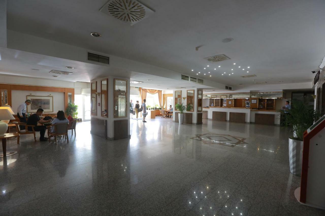 Shodlik Palace Tasken Kültér fotó