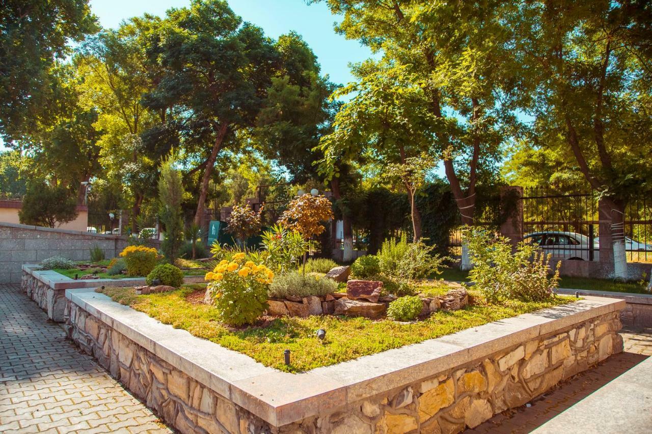 Shodlik Palace Tasken Kültér fotó