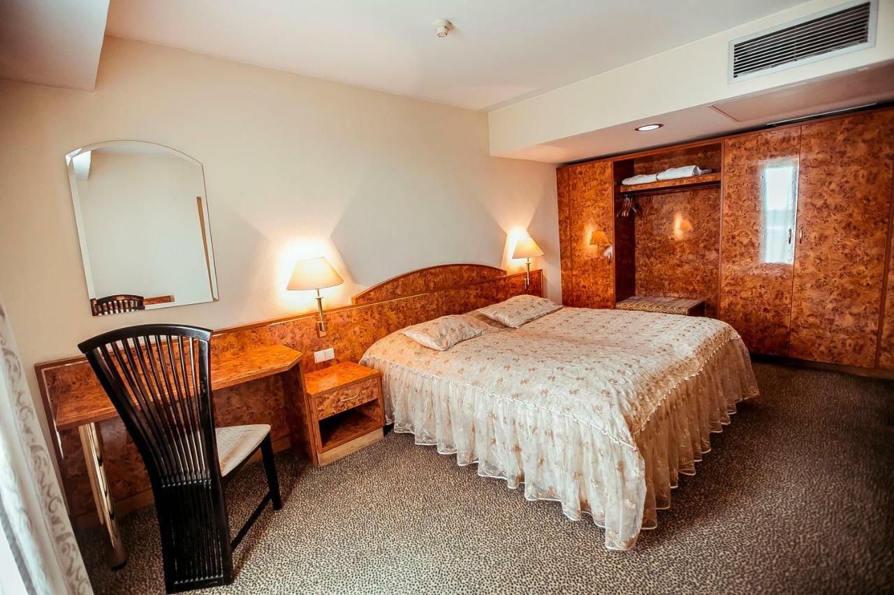 Shodlik Palace Tasken Kültér fotó