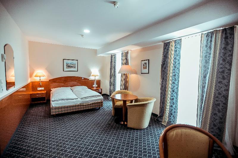 Shodlik Palace Tasken Kültér fotó